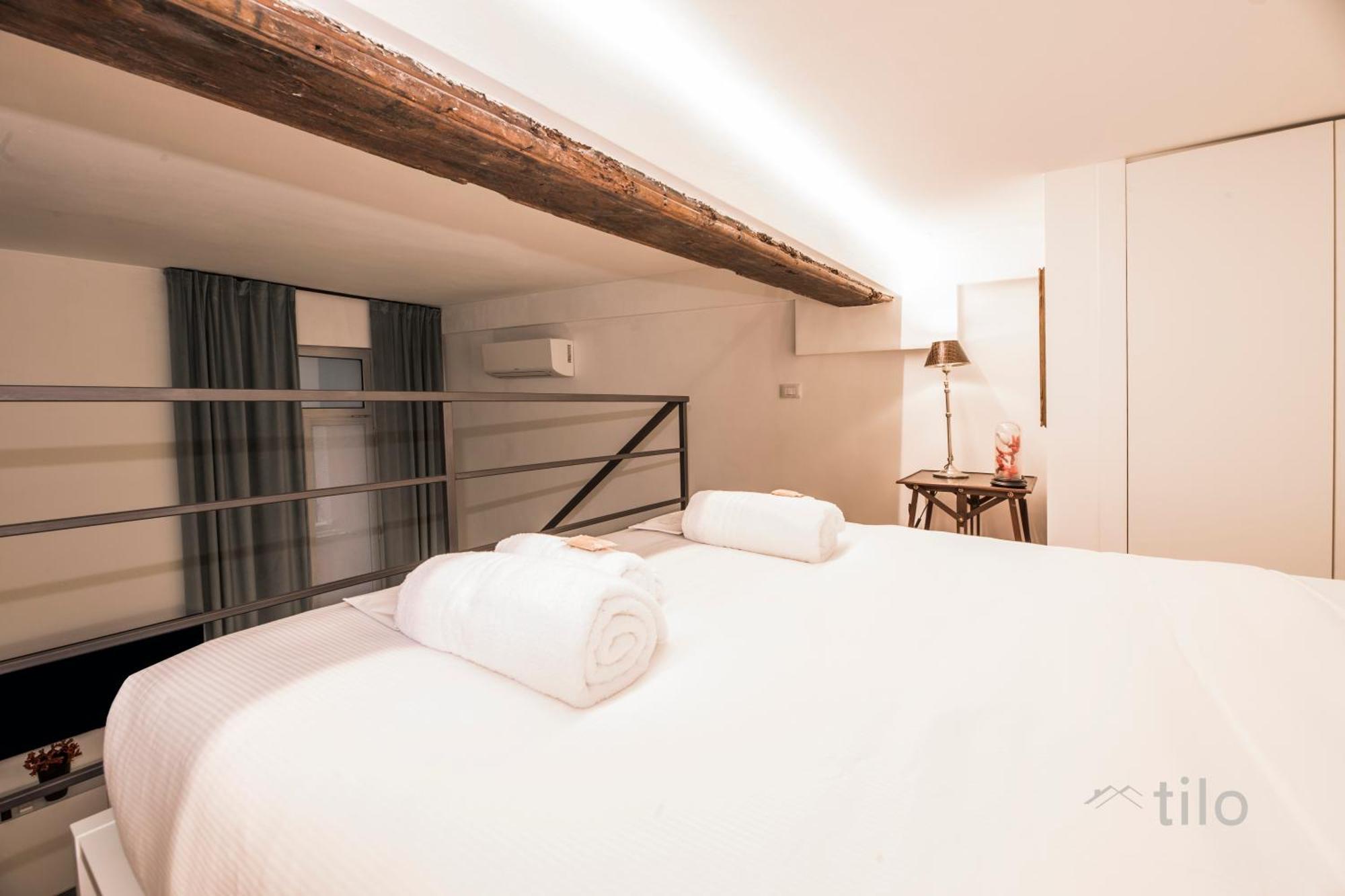 Appartamento Center Loft, Free Wifi, Lux Design By Tilo Genova